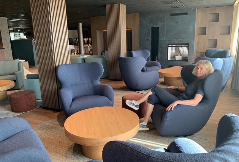 Bjerkvik Hotell エクステリア 写真
