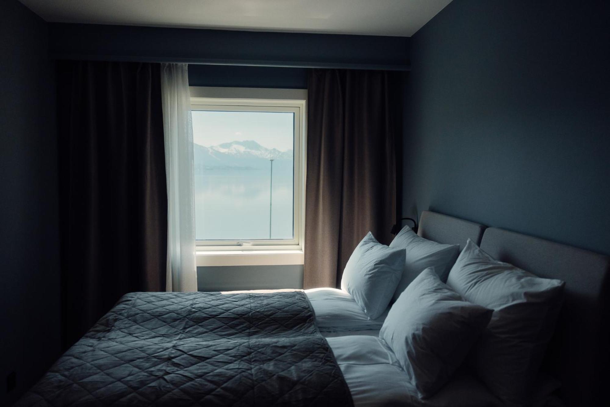 Bjerkvik Hotell エクステリア 写真